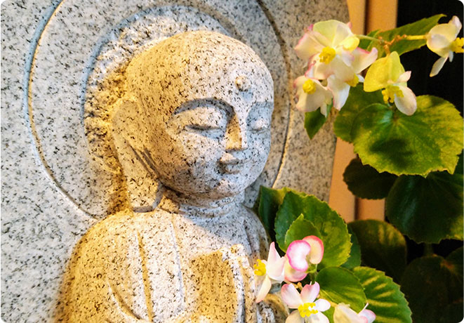 朝倉 秋月 佛願寺の嬰児供養イメージ